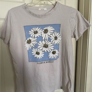 Tres Bien Light Gray Tee with Blue and White Floral Design